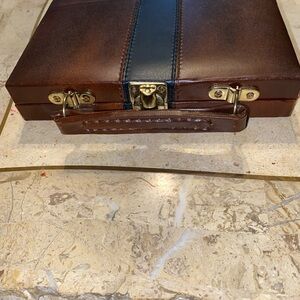 Vintage Set Of 28 Dominoes In Faux Leather Carry Case With Handle Travel Set